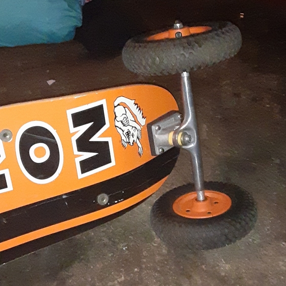 Mongoose skateboard truck tires - Picture 4 of 4